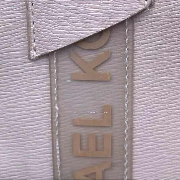 Michael Kors Cream/Beige/Blush Pink Logo Handle Tote Bag w/Logo Bag Charm - Picture 7 of 14